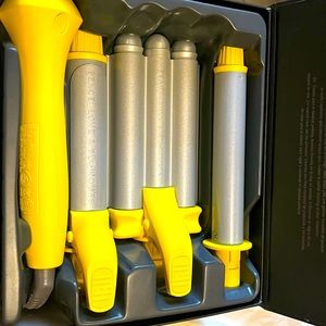 The mixologist interchangeable styling iron